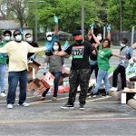 Tres organizaciones sin fines de lucro de South Dallas se unen para combatir la escasez de pañales causado por COVID-19